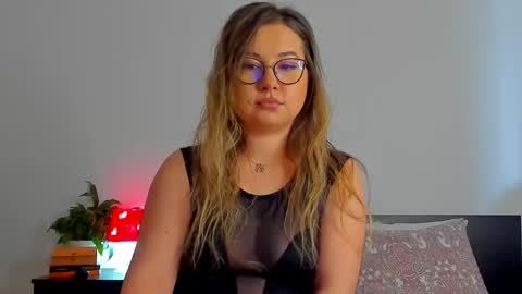 Kat online show from February 5, 2025, 10:30 am