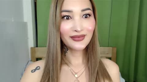 red online show from September 23, 2025, 3:53 am