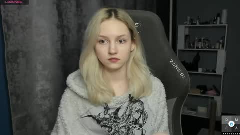 Snapshot of cathell chatting on April 24, 2026, 3:47 pm Sam online show from April 24, 2026, 3:47 pm