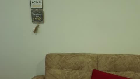 Snapshot of catherine____ chatting on October 27, 2025, 10:41 am Catherin online show from October 27, 2025, 10:41 am