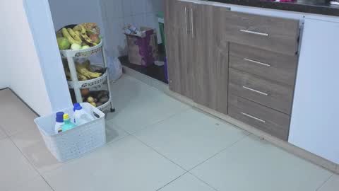 Snapshot of catherine____ chatting on November 30, 2025, 2:04 am Catherin online show from November 30, 2025, 2:04 am