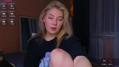 Catherine online show from October 16, 2025, 1:12 pm