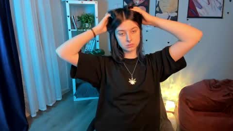 Catherine online show from April 3, 2026, 8:07 pm