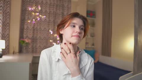 Kate online show from February 17, 2026, 2:35 pm