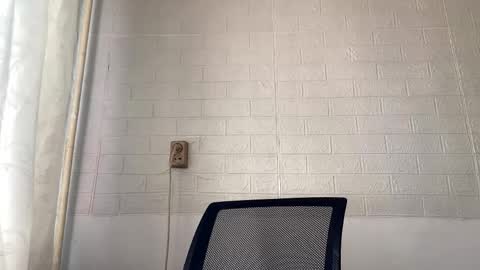 Snapshot of catherinepirs chatting on April 30, 2026, 8:42 am catherinepirs online show from April 30, 2026, 8:42 am