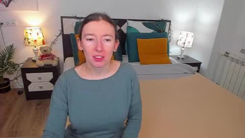 Catrin online show from February 6, 2025, 5:03 am