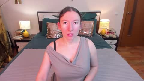 Catrin online show from February 13, 2026, 5:58 am