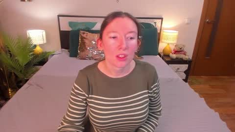 Catrin online show from March 10, 2026, 2:16 am