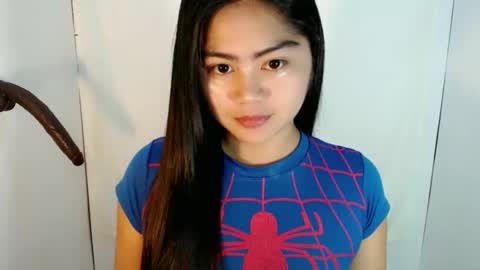 cathy_ho online show from April 3, 2026, 2:04 pm