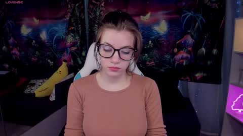 Snapshot of cathybarnes chatting on December 16, 2025, 5:45 am cathybarnes online show from December 16, 2025, 5:45 am