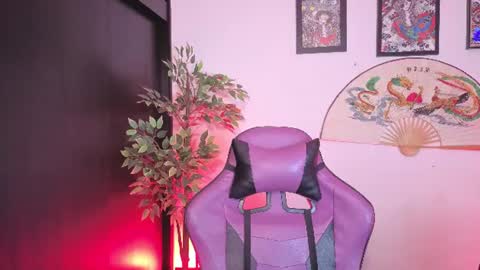Snapshot of cati_petite chatting on June 19, 2026, 10:30 am Cati help me reach my goal of 100 thumbs up again 3 online show from June 19, 2026, 10:30 am