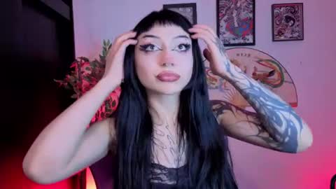 Snapshot of cati_petite chatting on July 15, 2026, 5:34 am Cati help me reach my goal of 100 thumbs up again 3 online show from July 15, 2026, 5:34 am