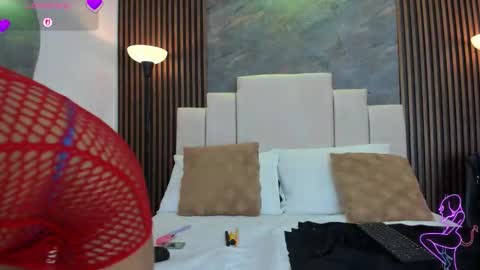 catiusca_reyes_03 online show from February 23, 2026, 12:13 pm