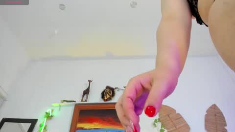 Catleya  online show from February 11, 2026, 8:36 pm