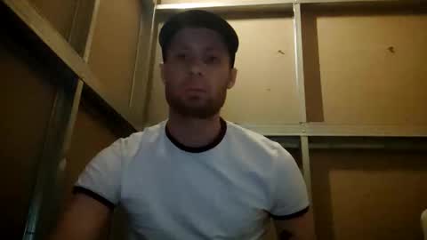 catmen001 online show from February 25, 2026, 6:17 pm