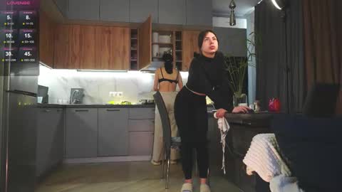 catolinanight online show from November 15, 2025, 6:00 am