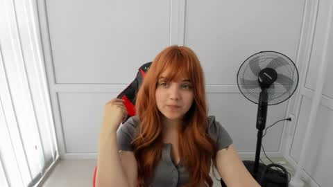 Snapshot of catrine_cute chatting on June 13, 2026, 7:39 am Catrine online show from June 13, 2026, 7:39 am