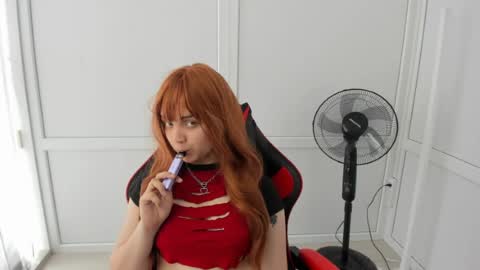 Snapshot of catrine_cute chatting on June 18, 2026, 9:25 am Catrine online show from June 18, 2026, 9:25 am