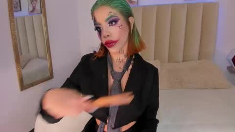 catvalentinee_ online show from October 31, 2025, 11:50 pm