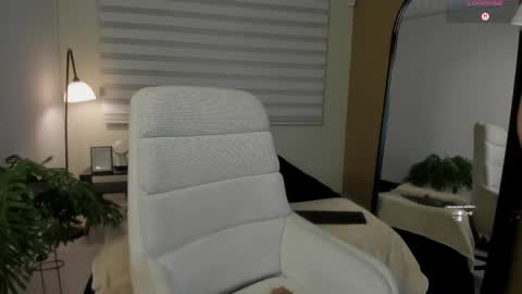 Caty  online show from April 16, 2026, 10:34 pm