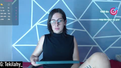 cava_pretty online show from January 27, 2025, 8:17 pm