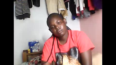 Snapshot of cavy_sweet chatting on April 7, 2026, 6:52 pm Mecy online show from April 7, 2026, 6:52 pm