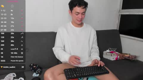 Cayden online show from January 18, 2026, 4:16 am