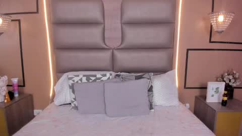 caylincollins online show from April 2, 2026, 3:26 am