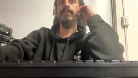 cayu_frensh94 online show from December 3, 2024, 1:41 am