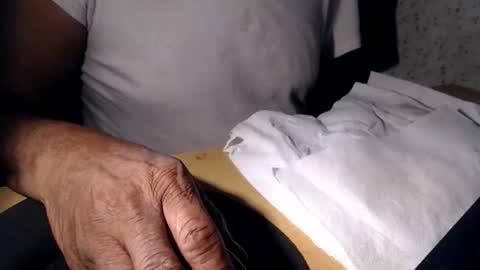 cazzsper2005 online show from February 6, 2026, 6:29 am