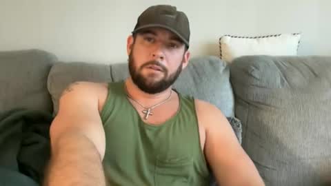 Snapshot of cboyy20 chatting on December 5, 2025, 7:32 pm cboyy20 online show from December 5, 2025, 7:32 pm