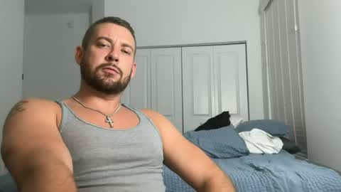 cboyy20 online show from June 18, 2026, 4:13 am