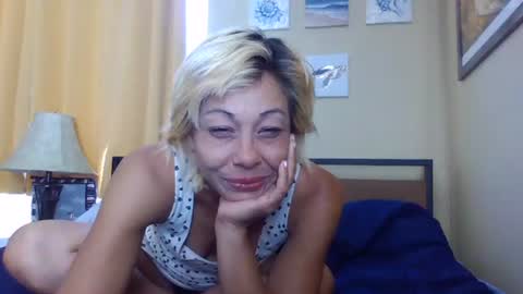 Lady CcARMAS D online show from April 24, 2026, 9:06 pm