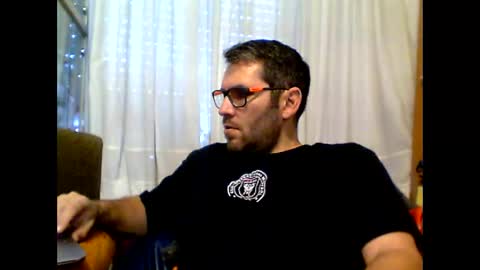 Snapshot of ccddrr2 chatting on May 7, 2026, 8:42 am ccddrr2 online show from May 7, 2026, 8:42 am