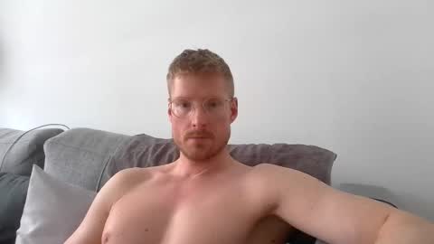 Snapshot of ccloser87 chatting on January 11, 2026, 1:49 pm ccloser87 online show from January 11, 2026, 1:49 pm