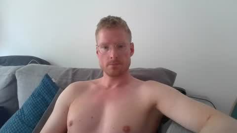 ccloser87 online show from June 14, 2026, 7:10 am