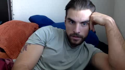 Rivs online show from January 9, 2025, 8:11 pm