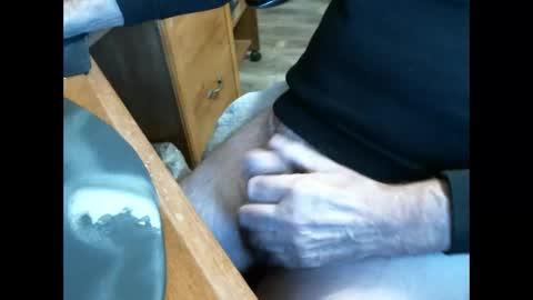 CCzt154 online show from March 1, 2025, 10:21 pm