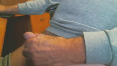 CCzt154 online show from November 30, 2025, 7:07 pm