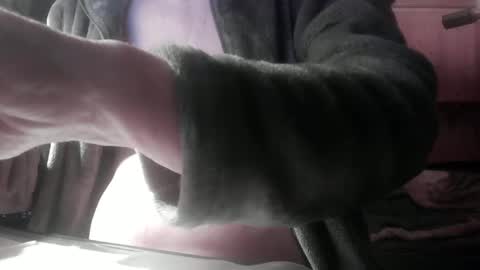 cd_99 online show from January 27, 2025, 7:35 pm