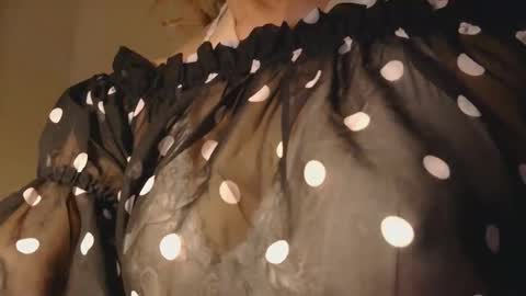 Snapshot of cdrachelle chatting on January 7, 2026, 8:50 am cdrachelle online show from January 7, 2026, 8:50 am