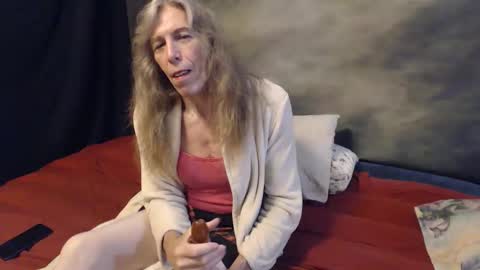 Jackie online show from December 2, 2025, 11:26 am