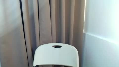 Celine online show from January 15, 2026, 7:35 am