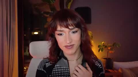 Snapshot of cececunt chatting on February 1, 2026, 11:03 pm Ametrine online show from February 1, 2026, 11:03 pm