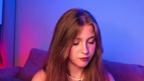 Lina  online show from October 10, 2025, 7:13 pm