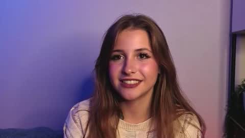 Lina  online show from October 17, 2025, 7:05 pm