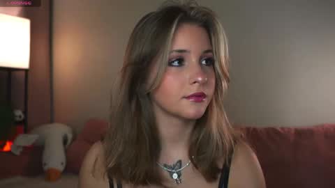 Lina  online show from April 25, 2026, 7:11 pm