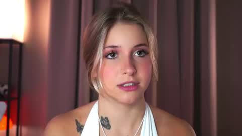 Snapshot of ceceliapidcock chatting on July 25, 2026, 7:22 pm Lina online show from July 25, 2026, 7:22 pm