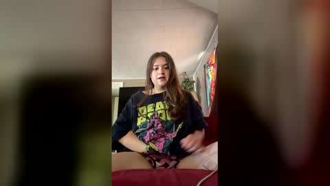 cecerose813 online show from May 4, 2026, 4:03 pm