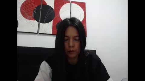 ceci online show from October 21, 2025, 11:16 pm